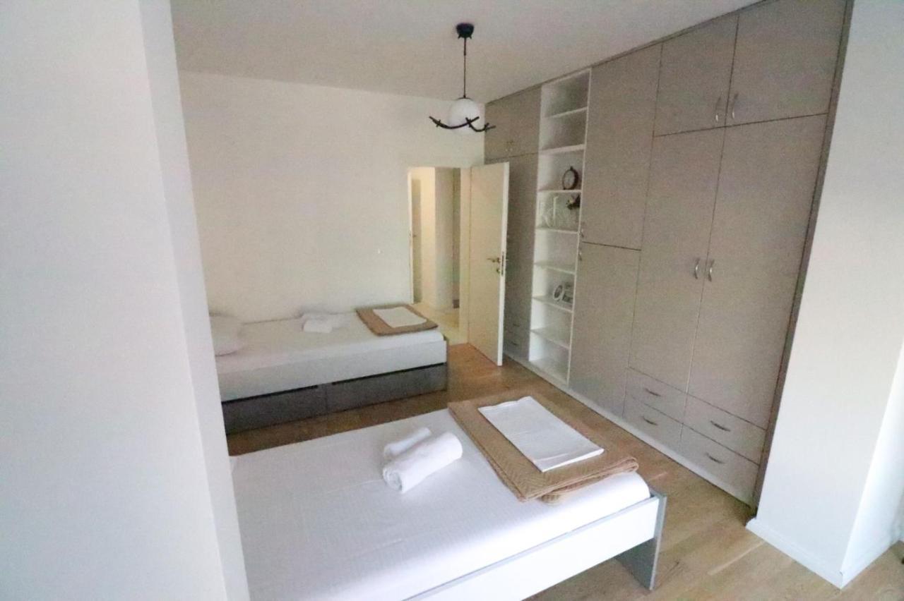 Apartment Sandrita Котор Екстериор снимка